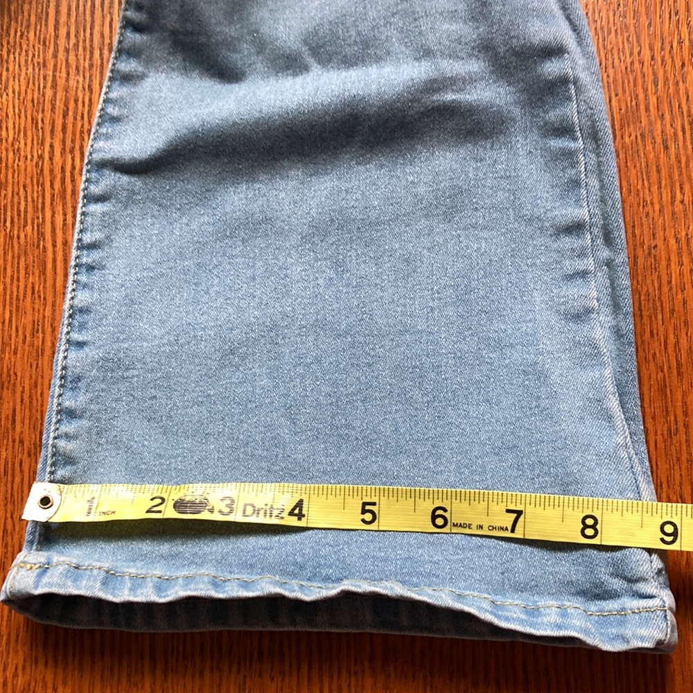 YMI DESIGNED IN LOS ANGELES Flare Jeans size 1/25 - Picture 8 of 11